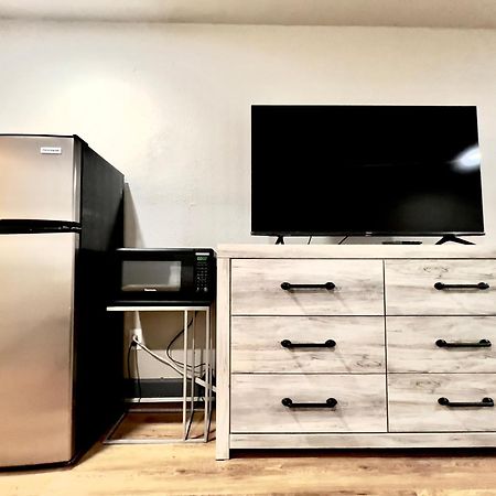 Economy Inn And Suites Tulsa Luaran gambar