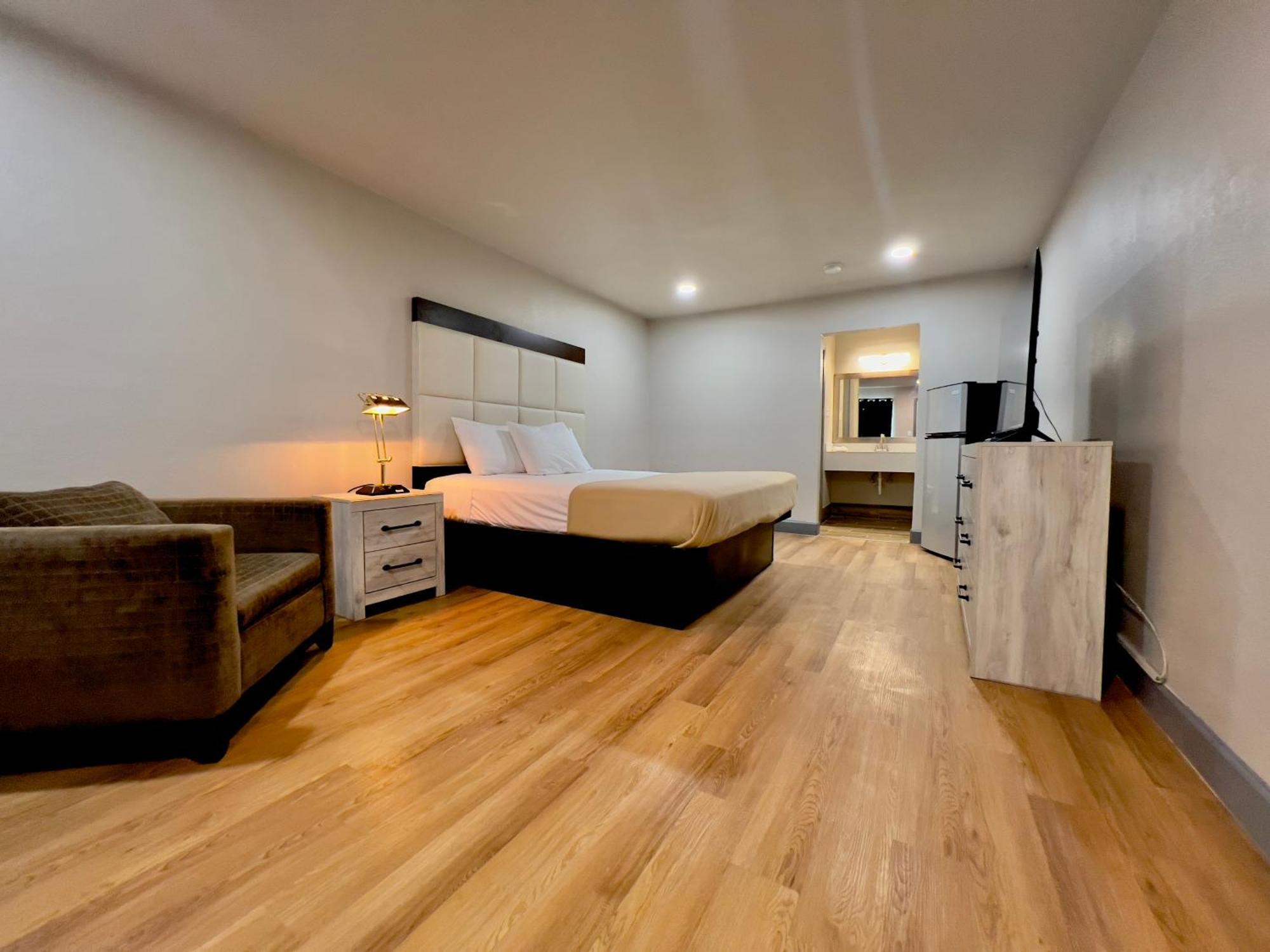 Economy Inn And Suites Tulsa Luaran gambar